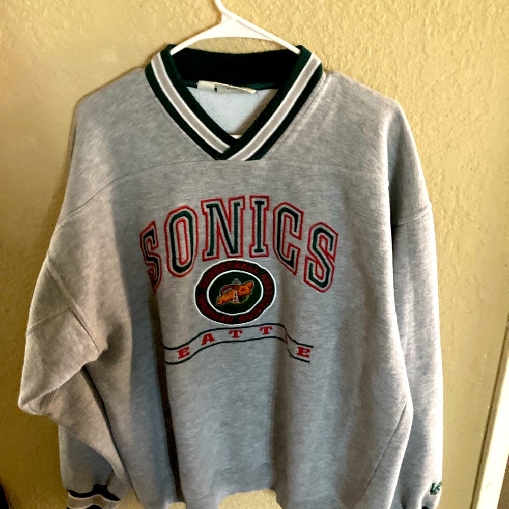 1996 Vintage Seattle Super Sonics sweatshirt